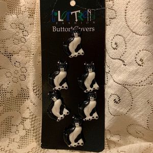 Vintage Cat Button Covers for sweaters or Jackets